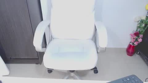 Hannah online show from 10-17-25, 10:34