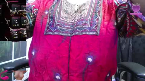 Snapshot of kalpananaisha_ chatting on 10-25-25, 10:12 Alisha online show from 10-25-25, 10:12