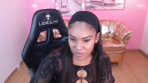 Kamala. Live 2100 - 600 online show from 11-24-25, 02:55