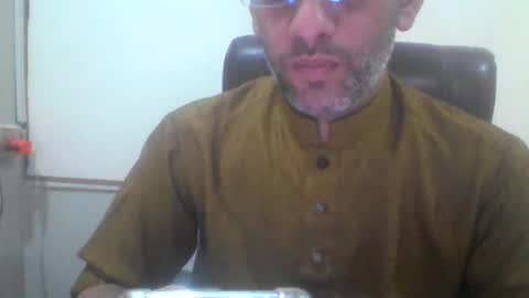 kami99099 online show from 05-06-26, 04:30