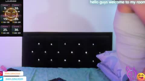 camilo  independent model online show from 06-25-26, 08:24