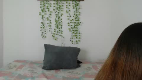 Snapshot of kamiandoscar chatting on 07-15-26, 09:31 KamiYOscar online show from 07-15-26, 09:31