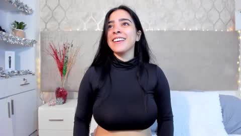 Snapshot of kamilabetancourt chatting on 12-03-25, 01:20 Kamila Betancourt online show from 12-03-25, 01:20