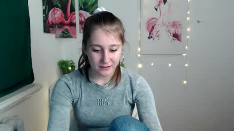Snapshot of kamilla_love_ chatting on 10-07-25, 12:46 kamilla_love_ online show from 10-07-25, 12:46