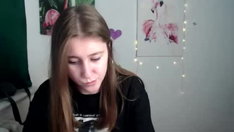 Snapshot of kamilla_love_ chatting on 10-11-25, 11:09 kamilla_love_ online show from 10-11-25, 11:09
