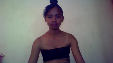 kamillah69 online show from 11-09-25, 04:22