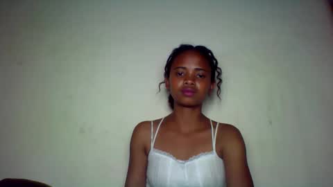 kamillah69 online show from 11-12-25, 10:09