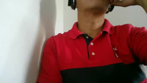 Snapshot of kamilo69_ chatting on 02-12-26, 07:09 Kamilo online show from 02-12-26, 07:09