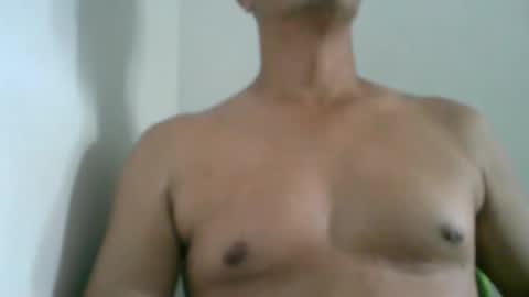Snapshot of kamilo69_ chatting on 02-22-26, 07:56 Kamilo online show from 02-22-26, 07:56