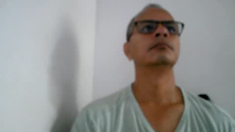 Kamilo online show from 06-23-26, 12:58