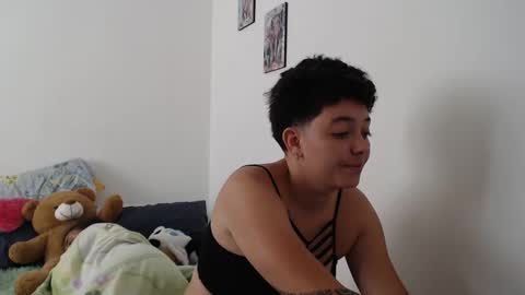 kammy   y   camila online show from 10-25-25, 07:41