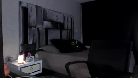 Snapshot of kandria_loversex chatting on 02-12-25, 12:27 kandria loversex online show from 02-12-25, 12:27