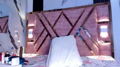 Kandy online show from 11-22-25, 01:37