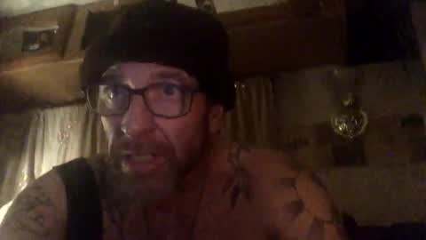 Tucker online show from 11-27-25, 08:49