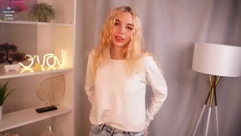 Alice online show from 10-01-25, 03:34