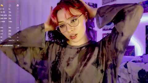 Snapshot of kanne_goth chatting on 11-20-25, 01:06 online show from 11-20-25, 01:06