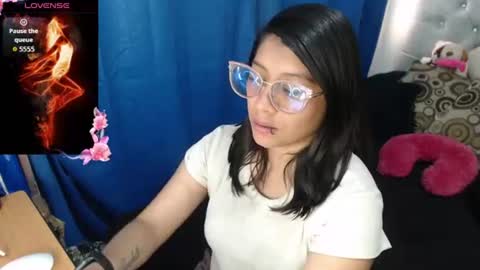 Snapshot of kanroji_mitsuri_11 chatting on 07-08-26, 12:20 Sanctuary online show from 07-08-26, 12:20