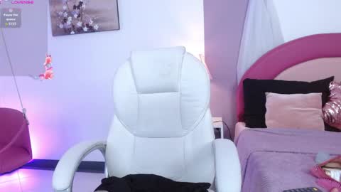 kaoryy_1 online show from 04-20-26, 11:24