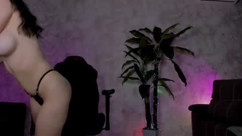 Emma online show from 07-15-26, 08:03