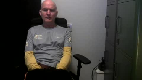 Snapshot of kapitein_rob chatting on 01-21-25, 06:33 Robbie online show from 01-21-25, 06:33