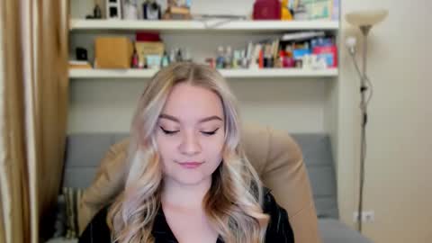 Kara. Off from 15th till 24th of December online show from 11-01-25, 11:07