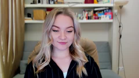 Kara. Off from 15th till 24th of December online show from 11-08-25, 12:44