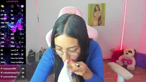 karely_sweet_ online show from 03-01-25, 10:10