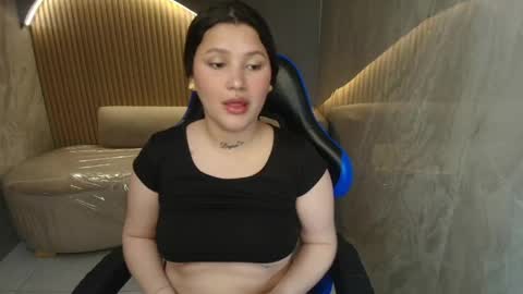 Karen  online show from 04-14-26, 04:40