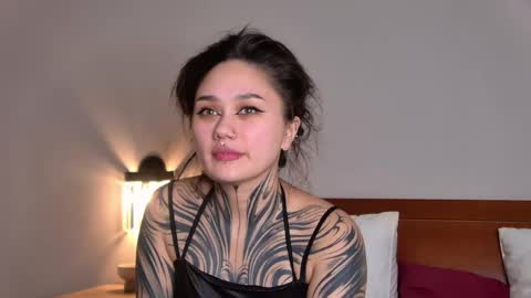 Snapshot of karenhotflirt chatting on 05-15-26, 02:46 karenhotflirt online show from 05-15-26, 02:46