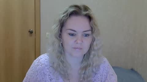 karennelsonx online show from 04-24-26, 12:29