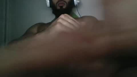 Snapshot of karim69tkt chatting on 03-10-26, 08:03 karim69tkt online show from 03-10-26, 08:03