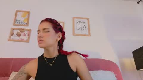 Snapshot of karina2smith chatting on 06-29-26, 06:41 karina online show from 06-29-26, 06:41