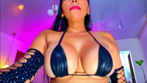 karina4squirt online show from 03-31-26, 10:10