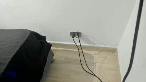 karina_aurora online show from 12-18-25, 03:23