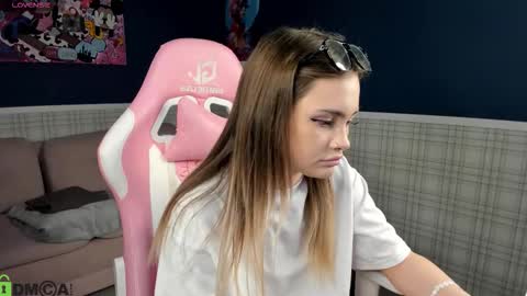 karina_broks online show from 10-09-25, 09:07