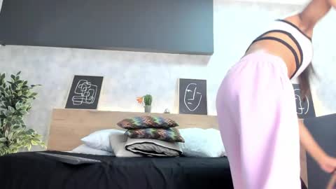 Kari online show from 05-14-26, 10:44