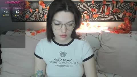 karina online show from 11-11-25, 02:33