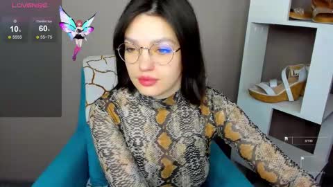 karina online show from 11-14-25, 02:21