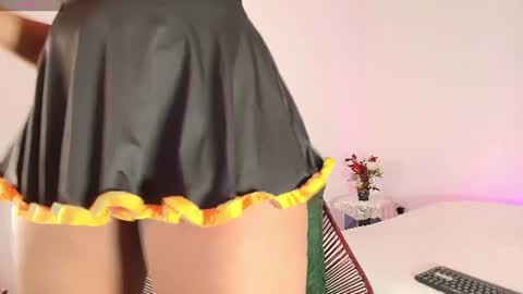 karina Taylor online show from 06-12-26, 07:46