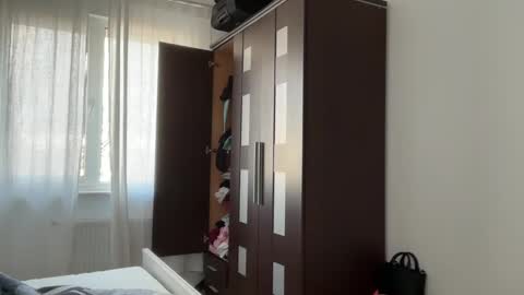 Snapshot of karinablair chatting on 02-09-25, 01:03 Karina online show from 02-09-25, 01:03