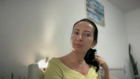 Snapshot of karinablair chatting on 02-13-25, 10:54 Karina online show from 02-13-25, 10:54