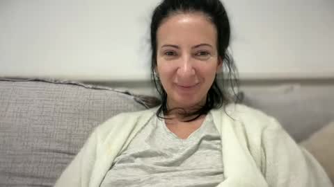 Snapshot of karinablair chatting on 02-18-25, 09:09 Karina online show from 02-18-25, 09:09