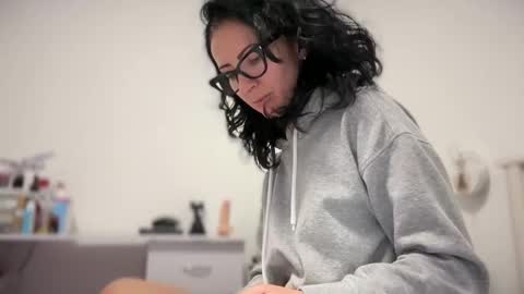 Snapshot of karinablair chatting on 02-25-25, 04:46 Karina online show from 02-25-25, 04:46