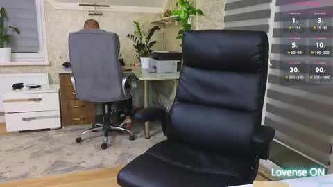 Onlyfans cute valerri       Real Nme Valerri online show from 11-27-25, 04:53