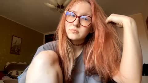 Snapshot of karinamuccia chatting on 02-18-26, 08:21 Karina online show from 02-18-26, 08:21