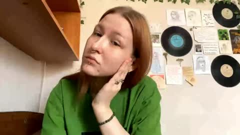 Karina online show from 04-25-26, 08:17