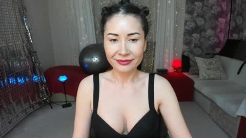KarinaSweeety online show from 12-23-24, 12:41