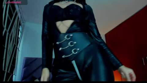 KARINNA  RAVEN online show from 05-23-26, 10:03