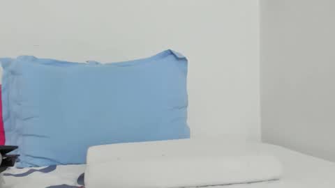 Karitookiss online show from 04-24-26, 04:31