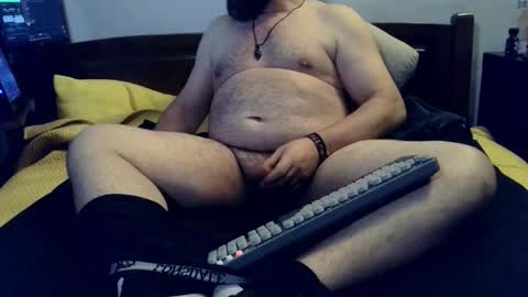 Snapshot of karl477908 chatting on 11-01-25, 09:17 monsieurBigFeet online show from 11-01-25, 09:17